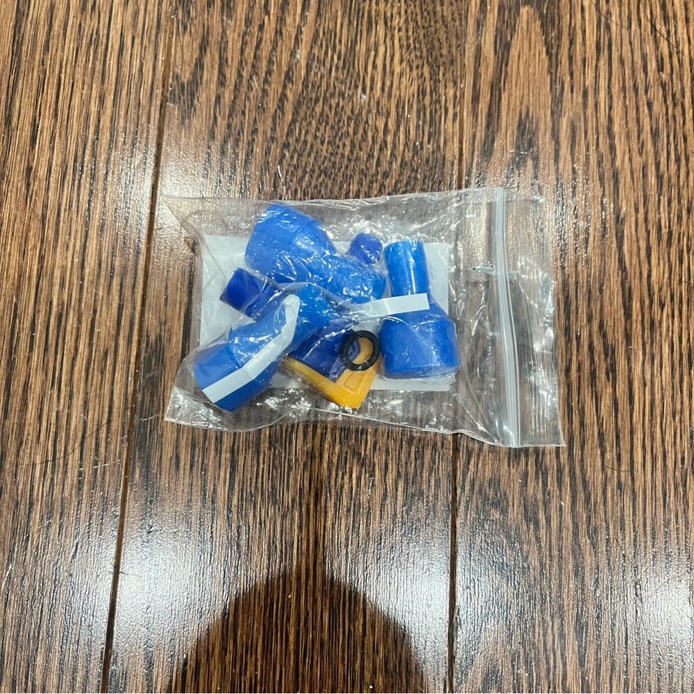 NWT {Aquatic Way} Bite Valve Kit for Hydration Bladders